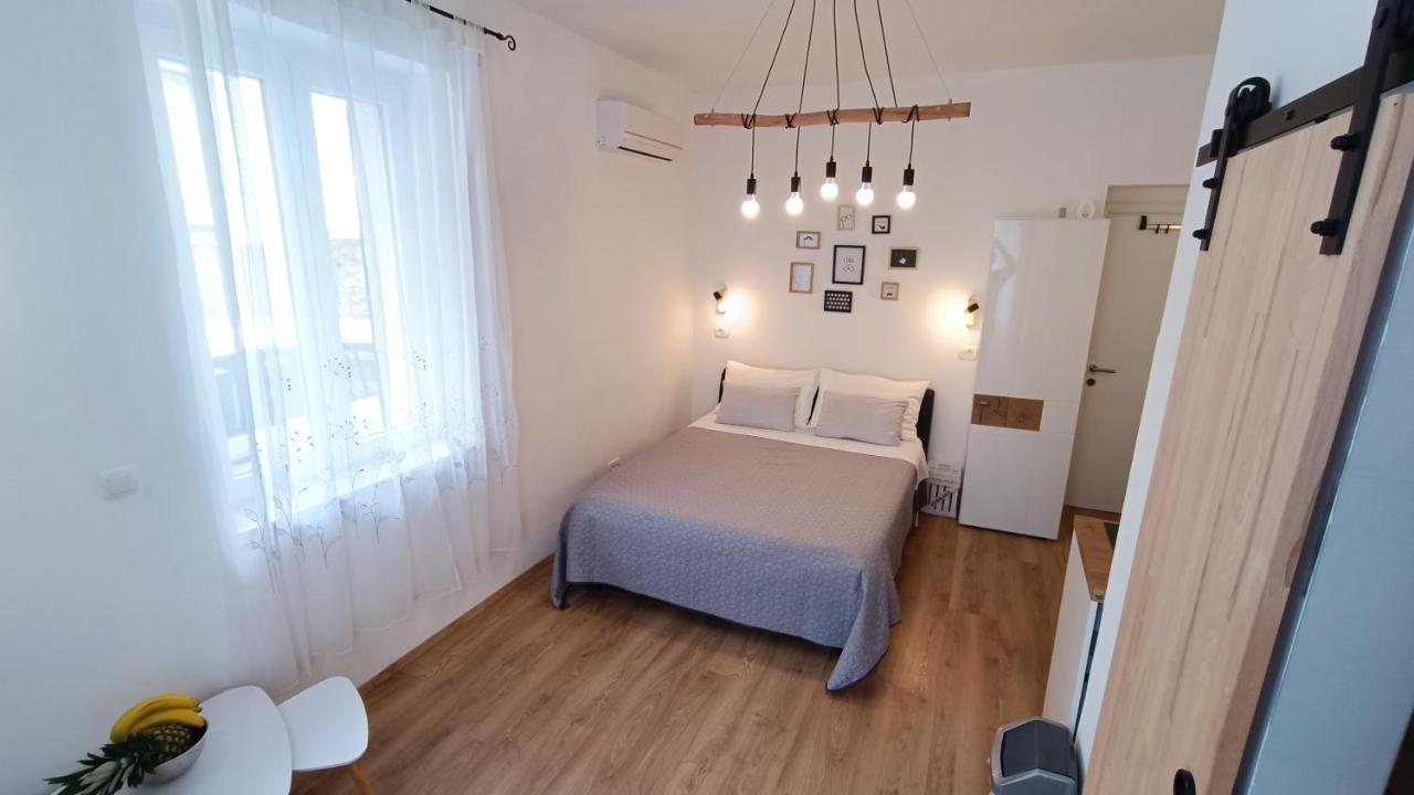 Rooms Diana Split Exteriör bild